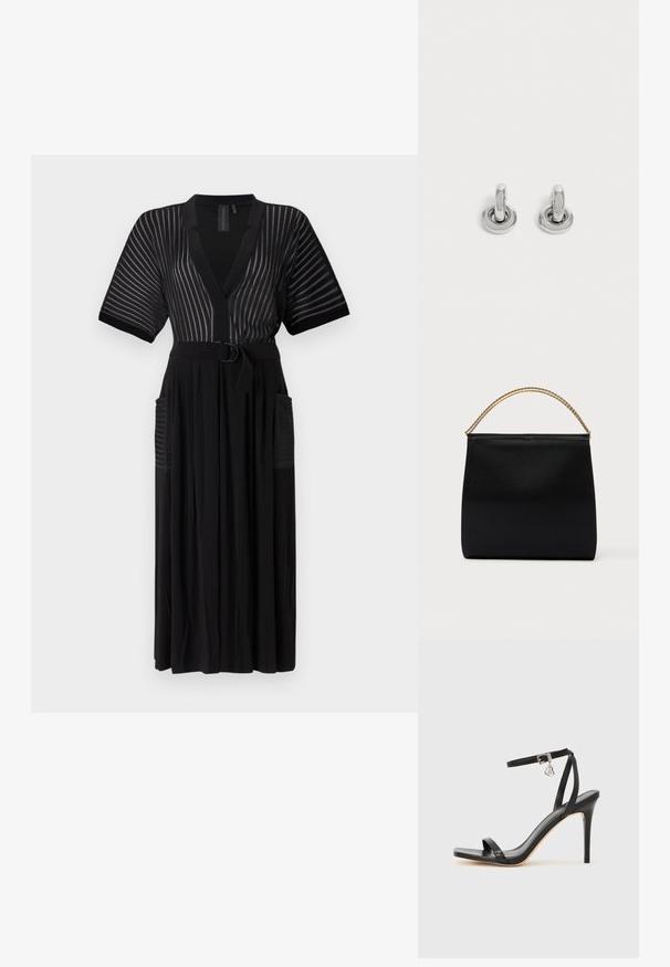 Zwarte maxi-jurk met korte mouwen, verticale strepen, v-hals, ceintuur in de taille en zijzakken. Gemaakt van een lichtgewicht stof.; Zwarte sandaal met hoge hak, smalle enkelband, vierkante neus, soepel leermateriaal en metalen gespsluiting.; Zwarte tas van gladde stof met een gestructureerde vorm, een handvat van gouden ketting en een minimalistisch geometrisch ontwerp.; Een paar kleine, glanzende zilveren creolen met een ronde basis, afgebeeld op een effen lichte achtergrond.