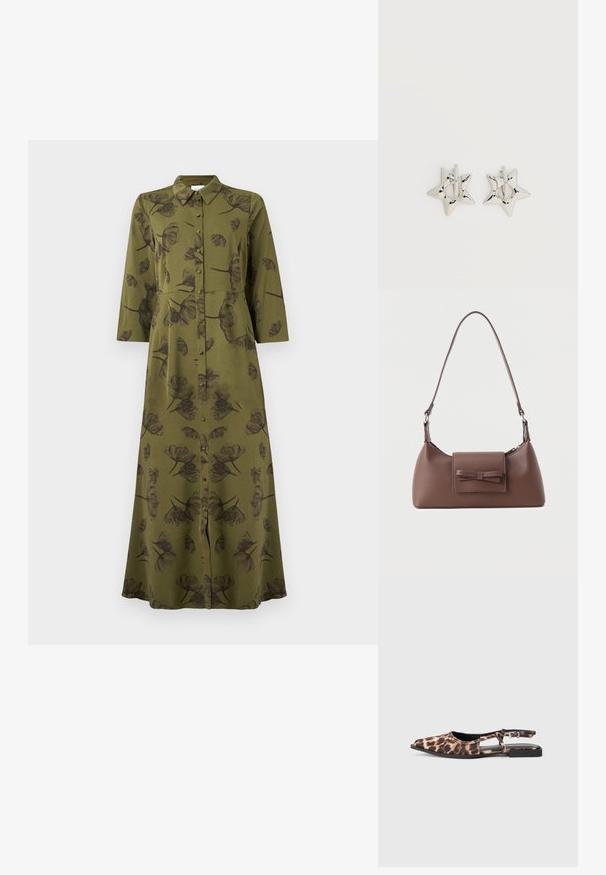 Robe maxi à manches longues vert olive avec imprimé floral noir, devant à boutons et col.; Ballerine à enfiler en imprimé léopard, avec un bout pointu, des côtés ouverts et un petit talon noir. Le matériau semble lisse avec un léger éclat.; Sac à bandoulière en cuir marron avec une poche à rabat avant ornée d'un détail en forme de nœud cousu et une sangle réglable.; Boucles d’oreilles créoles en forme d’étoile argentée avec une finition lisse et polie sur un fond blanc uni.