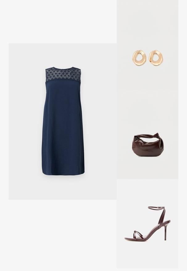 Marineblaues ärmelloses Kleid mit einem strukturierten Oberteil und Spitzenverzierungen am Ausschnitt. Gerader Schnitt, knielange Form mit glatter Oberfläche.; Bordeauxrote High-Heels-Sandale aus Lackleder mit dünnem Knöchelriemen und gekreuzten Zehenriemen auf weißem Hintergrund.; Dunkelbraune Lederschultertasche mit weicher, lockerer Form und einem gedrehten Knotengriff vor schlichtem weißem Hintergrund.; Paar unregelmäßig geformter, polierter Creolen aus goldfarbenem Metall mit offenem Zentrum auf weißem Hintergrund.