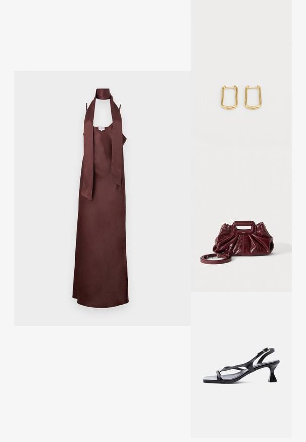 Langes, ärmelloses Kleid aus einem tiefburgunderfarbenen Satin mit einem Neckholder-Ausschnitt und herabhängenden Stoffakzenten, das eine gerade Silhouette aufweist.; Schwarze Ledersandale für Damen mit dünnen Riemen, quadratischer Spitze, verstellbarer Schnalle am Knöchel und ausgestelltem, mittelhohem Absatz.; Kleine dunkelrote Ledertasche mit geraffter Textur, rechteckigem Handgriff mit Ausschnitt und abnehmbarem Schulterriemen auf weißem Hintergrund.; Goldene Ohrstecker in unregelmäßiger rechteckiger Form mit einer glatten Textur und einem subtilen Glanz. Einfaches Design ohne Verzierungen.