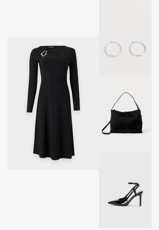 Robe midi noire à manches longues avec encolure ronde et détail asymétrique d'une broche argentée sur l'épaule gauche.; Escarpin en cuir verni noir à talon haut, avec un bout pointu, une bride réglable à la cheville et des côtés ouverts. Texture lisse.; Sac à bandoulière noir avec une surface lisse et texturée, doté d'une seule sangle et d'une fermeture éclair en haut. Forme rectangulaire compacte.; Boucles d’oreilles créoles en métal argenté avec une surface lisse légèrement incurvée et des fermoirs à clapet sur un fond blanc uni.