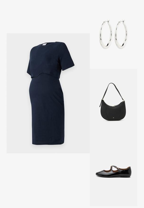 Vestido de maternidad azul marino hecho de algodón suave, con mangas cortas y un diseño con superposición curva que se adapta a una barriga en crecimiento.; Zapato plano Mary Jane de charol negro con dos recortes y una correa con hebilla dorada sobre fondo blanco.; Bolso de mano de cuero negro con forma curva, superficie texturizada, costuras frontales y un logo en tono dorado. Cuenta con una sola correa ajustable.; Pendientes de aro de plata con un acabado suave y brillante. Forma circular, con un cierre seguro. Diseño sencillo y elegante.