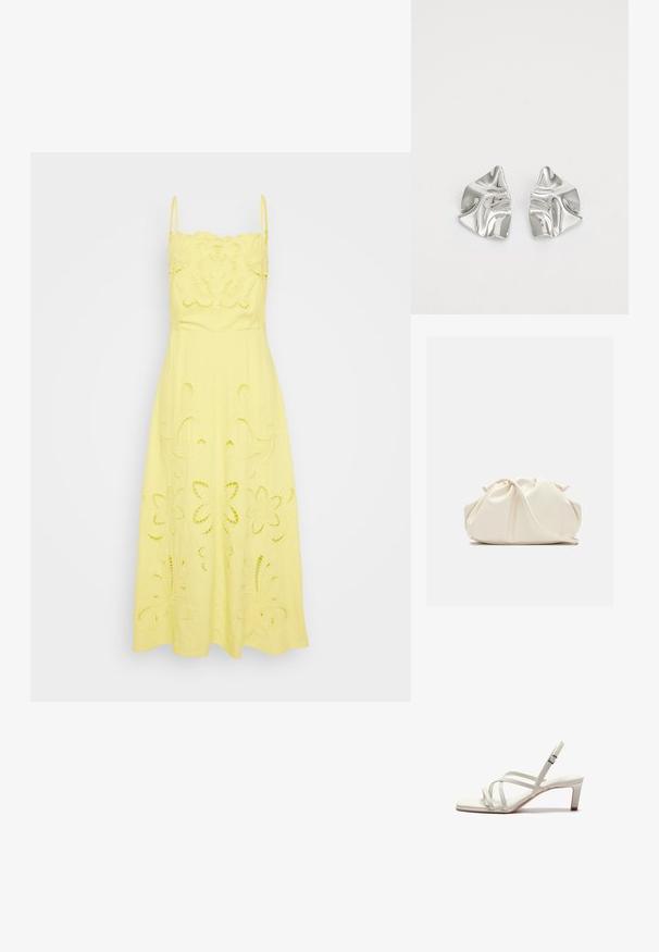 Geel katoenen jurk met spaghettibandjes; heeft geborduurde bloemenpatronen en uitsnijdingen door de rok en het lijfje.; Zign by Zalando Klassieke pumps - off white; Zachte, crèmekleurige leren clutch met geplooid, gerimpeld ontwerp en een dunne schouderriem die vooraan op een effen achtergrond ligt.; Zilveren metalen oorbellen met een golvend, sculpturaal ontwerp, voorzien van een gepolijste afwerking en onregelmatige vormen, die een hedendaagse esthetiek benadrukken.