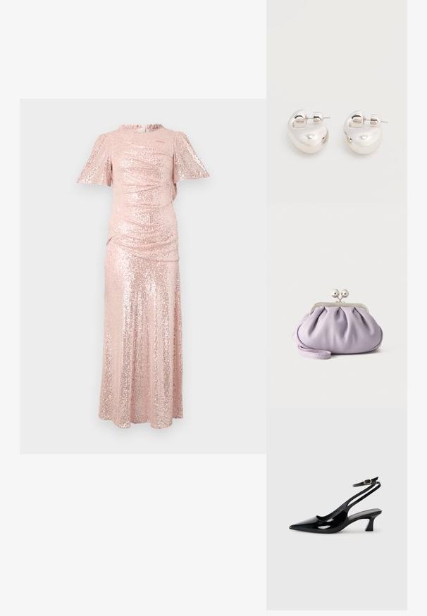 Robe longue en sequins roses avec des manches courtes en volant, texture froncée au niveau du corsage et une jupe fluide, créant une silhouette ajustée.; Escarpins à brides arrière en cuir verni noir, à bout pointu, avec un petit talon carré et une sangle de cheville ajustable dotée d'une boucle dorée.; Pochette lavande douce avec tissu froncé, fermoir kiss-lock argenté et bracelet assorti sur un fond clair uni.; Paire de boucles d'oreilles argentées brillantes et épaisses avec fermoirs à tige, sur fond blanc uni.