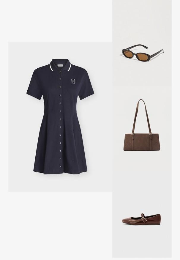Robe polo bleu marine à manches courtes avec bordure blanche au col, fermeture à boutons sur le devant et petit logo blanc sur la partie supérieure gauche de la poitrine.; Ballerine en cuir verni marron avec un bout carré et une lanière ornée d'une petite boucle dorée. Texture lisse, talon bas et design minimaliste.; Lunettes de soleil avec des verres ovales marron, monture en plastique noir et branches fines. Texture lisse avec un design minimaliste.; Sac à bandoulière rectangulaire marron avec longues sangles et détails de couture minimalistes sur un fond uni.