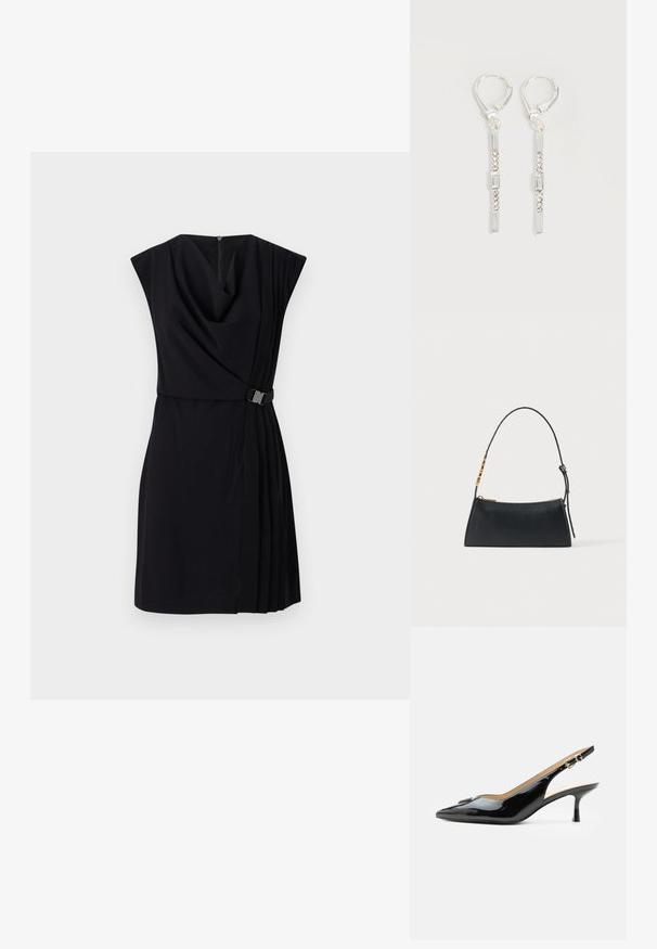 Schwarzes Kleid mit einem Cowl-Ausschnitt, kurzen Ärmeln und plissierten Details. Verfügt über eine schmale Taille mit einem metallischen Schnallenakzent und einem Reißverschluss auf der Rückseite.; Schwarzer Pumps mit Riemchen aus Lackleder, spitz zulaufender Zehenpartie, kleinem Kitten-Heel und silberner Schnalle auf weißem Hintergrund.; Schwarze Lederhandtasche mit goldenem Reißverschluss und verstellbarem Riemen mit goldenen rechteckigen Details auf weißem Hintergrund.; Silberne hängende Ohrringe mit rechteckigen und runden klaren Kristallen in einer vertikalen Linie, gesichert durch Leverback-Verschlüsse.