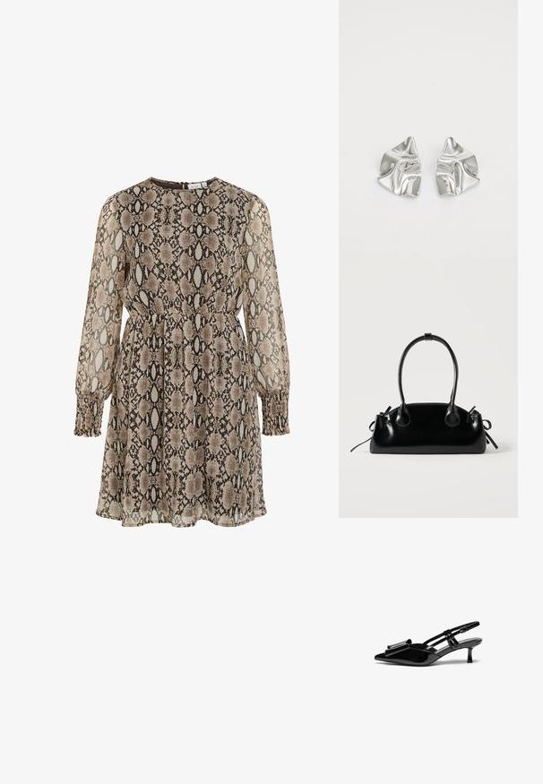 Vestido de estampado de serpiente en tonos marrón y crema, tejido transparente, mangas largas con puños fruncidos, cintura ajustada y escote redondeado con cierre en la parte posterior.; Zapatos de tacón slingback de charol negro con punta afilada, detalle de lazo en el frente y un pequeño tacón de aguja. Las correas tienen hebillas ajustables.; Pequeño bolso negro brillante con dos asas largas y detalles de cordón lateral sobre un fondo claro liso.; Pendientes de metal plateado con un diseño ondulado y escultórico, que presentan un acabado pulido y formas irregulares, destacando una estética contemporánea.