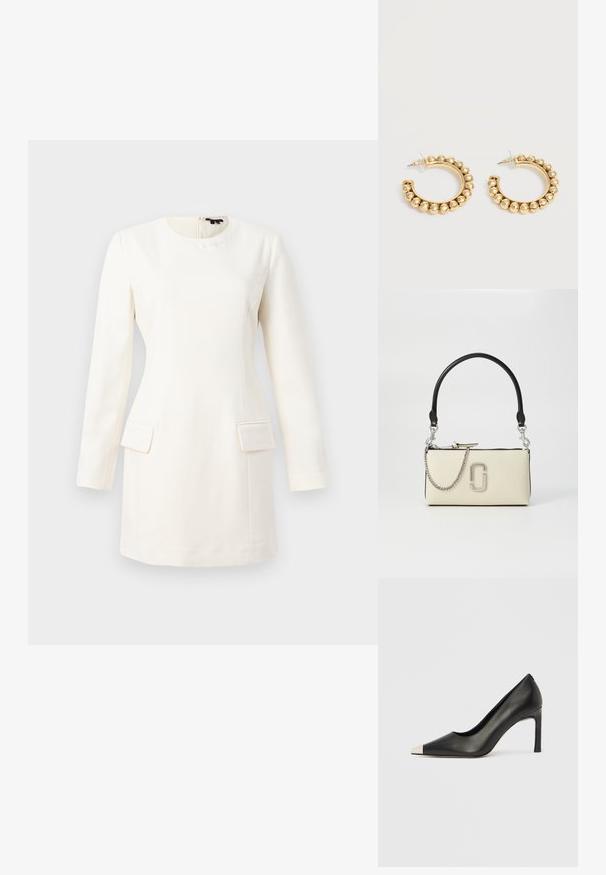 Vestido blanco de manga larga con escote redondo, silueta ajustada, dos bolsillos frontales y un sutil logo grabado cerca del cuello. Textura de tela suave.; Zapato de tacón alto de cuero negro con punta en forma de pico y una tapa metálica plateada. Presenta un acabado suave y un tacón delgado de 10 cm.; Bolso color crema con un asa negra, detalle de cadena plateada y un logotipo destacado en el frente. Textura suave y cierre con cremallera.; Par de pendientes de aro en tono dorado con detalles de cuentas redondeadas a lo largo del borde exterior sobre un fondo claro.