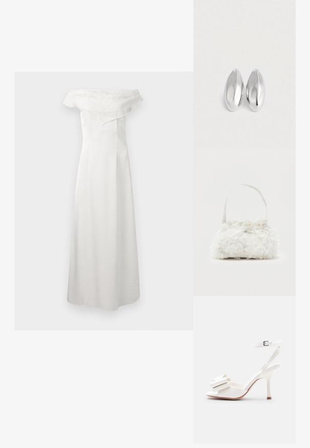 Longue robe blanche bustier avec un détail volant en dentelle sur le haut, tissu lisse et fluide, silhouette droite.; Sandale blanche à talon haut avec bride à la cheville, bout ouvert et nœud décoratif sur la bride avant sur un fond uni.; Petit sac à main blanc orné de roses en tissu recouvrant le corps et d'une fine anse unique, sur un fond uni.; Paire d'objets ovales en argent luisant et lisse disposés côte à côte sur un fond blanc uni.