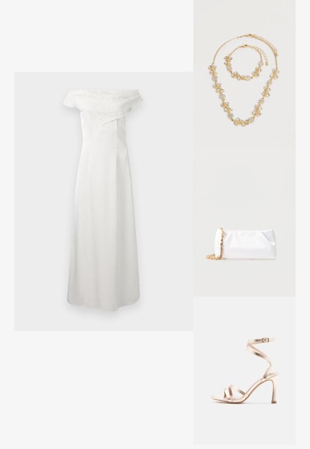 Longue robe blanche bustier avec un détail volant en dentelle sur le haut, tissu lisse et fluide, silhouette droite.; Sandales à talons hauts métalliques dorées avec trois fines brides traversant le pied et la cheville, dotées d'une bride de cheville à boucle et d'un bout pointu.; Pochette souple blanche avec bandoulière chaîne dorée ornée de pierres précieuses transparentes, sur fond gris clair uni.; Ensemble collier et bracelet ton or avec motifs floraux et feuilles en cristal clair, tous deux avec fermoirs chaîne réglables sur fond blanc.