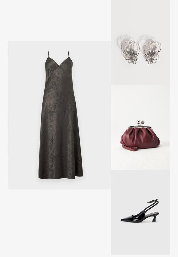 Robe maxi en satin noir froissé avec des fines bretelles spaghetti et un décolleté en V avec des panneaux avant superposés.; Escarpins à brides arrière en cuir verni noir, à bout pointu, avec un petit talon carré et une sangle de cheville ajustable dotée d'une boucle dorée.; Petit sac pochette en cuir bordeaux avec fermoir métallique argenté et bracelet sur fond blanc.; Paire de boucles d'oreilles en métal argenté avec un design en cage à fil ouvert et des formes ovales centrales lisses projetant des ombres courbes sur un fond blanc.