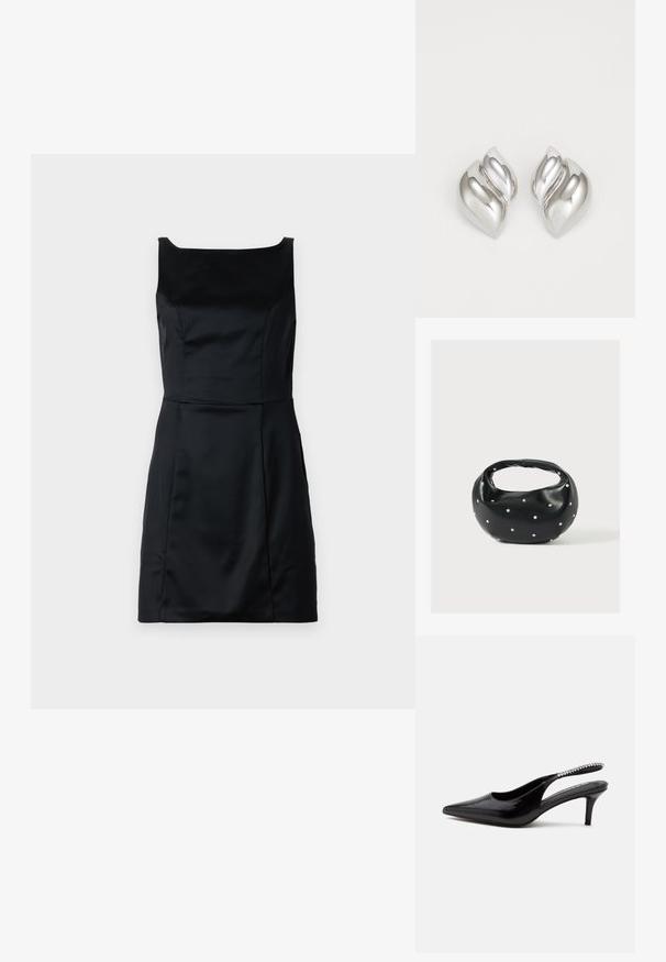 Schwarzes ärmelloses Kleid aus glattem Stoff mit einem quadratischen Ausschnitt, figurbetontem Oberteil und schwingendem Rock mit klaren Linien.; Schwarzer Slingback-Pumps mit spitzer Kappe und kleinem Absatz, mit einer Reihe kleiner klarer Strasssteine am Riemen vor weißem Hintergrund.; Schwarze Lederhandtasche mit abgerundeter Form, verziert mit silbernen Nietenakzenten und kurzem Griff. Glatte Struktur und Reißverschlussverschluss.; Silberne Ohrringe mit einer organischen, abstrakten Form. Glatte, glänzende Oberfläche mit einem konischen Design. Mit dezenten Kurven und einem zentralen Linienelement.