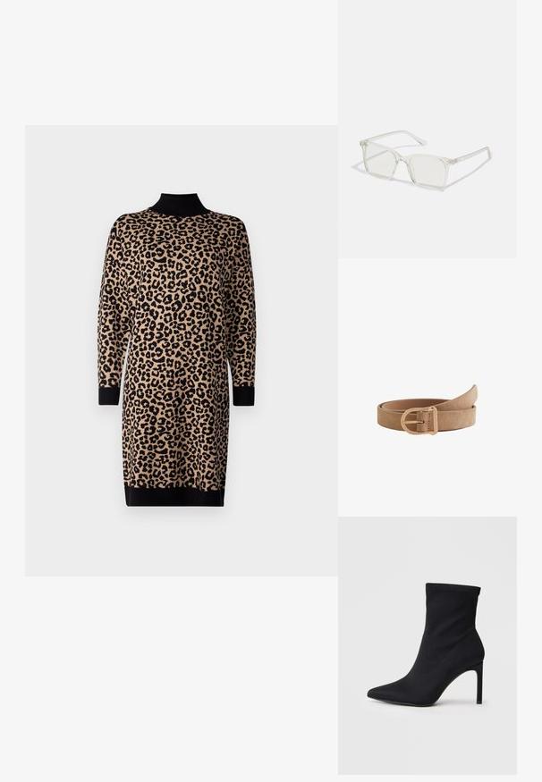 Robe en tricot à imprimé léopard en beige et noir, avec un col haut, des manches longues et des poignets et un ourlet côtelés. Design ample.; Bottine noire à bout pointu avec un talon haut fin et un tige en tissu stretch contre un fond blanc.; Lunettes carrées en plastique transparent avec des verres translucides, dotées d'accents dorés sur les branches pour plus de détails.; Ceinture en daim brun clair enroulée avec une boucle métallique ronde en or sur un fond blanc.