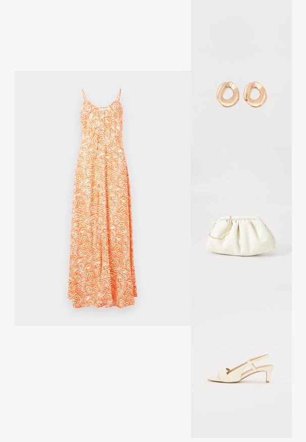 Maxikleid in Orange mit weißem abstraktem Wellenmuster, mit dünnen verstellbaren Trägern, Knopfleiste und fließender Silhouette.; Beige Slingback-Absatzschuh mit leicht spitzem Zehenbereich und drei horizontalen Riemen auf der Vorderseite. Mit einem mittelhohen Absatz und glatter Textur.; Weiße Lederhandtasche mit einem gerafften Design, ausgestattet mit einem goldenen Kettenriemen und einer runden Form. Glatte Textur mit sanften Falten und ohne Muster.; Paar unregelmäßig geformter, polierter Creolen aus goldfarbenem Metall mit offenem Zentrum auf weißem Hintergrund.