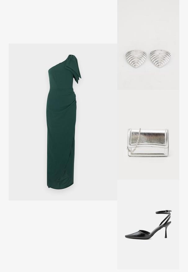 Robe longue vert foncé à une épaule avec un grand nœud décoratif sur l'épaule et une silhouette ajustée froncée.; Escarpin noir à bout pointu avec fines brides de cheville et fermeture à boucle argentée sur fond clair uni.; Pochette métallique argentée avec une texture lisse, fermeture rabat et une bandoulière en chaîne. Présente un design rectangulaire structuré et des accents cousus.; Boucles d'oreilles en argent avec un design ondulé et texturé, en forme de croissants superposés ; la finition polie accentue les qualités réfléchissantes.