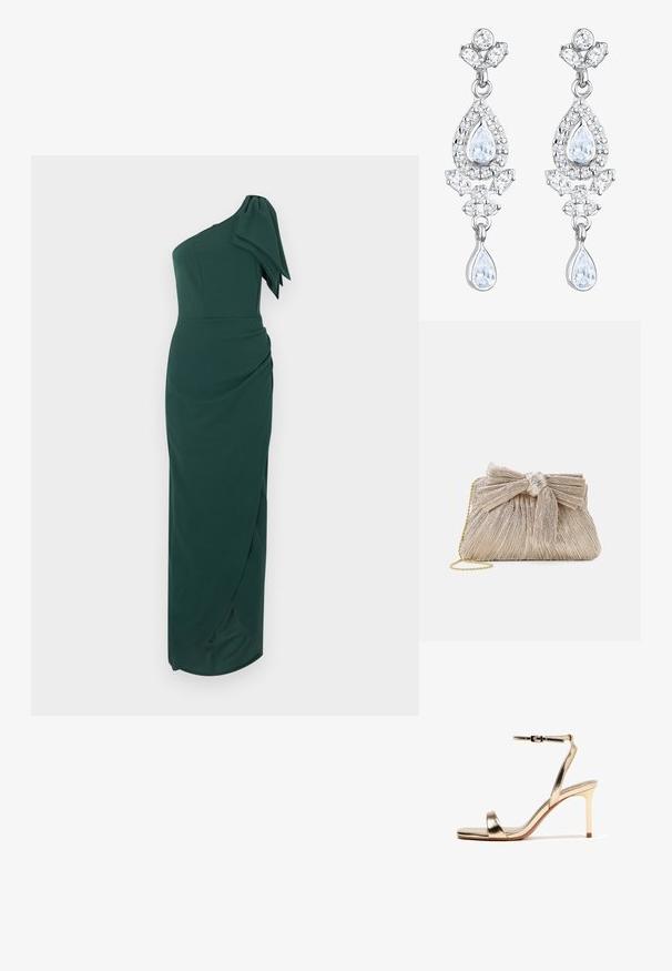 Robe longue vert foncé à une épaule avec un grand nœud décoratif sur l'épaule et une silhouette ajustée froncée.; Sandale à talon haut dorée avec bride à la cheville, bout ouvert, talon aiguille fin et petite boucle de fermeture sur fond blanc.; Pochette en or métallisé avec tissu plissé, dotée d'un nœud en haut et d'une bandoulière en chaîne dorée pour une polyvalence et une facilité de transport.; Elli ANTIQUE DROP - Boucles d'oreilles - weiß