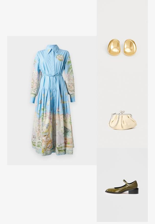 Robe bleu clair avec de longues manches imprimées présentant des illustrations colorées ; col, taille cintrée et jupe plissée.; Chaussure Mary Jane en cuir verni vert avec un bout rond, une bride à la cheville et un petit talon carré. Texture lisse avec une finition brillante.; Pochette en cuir beige plissé avec un cadre en métal argenté, dotée de deux fermoirs ronds décoratifs et d'une chaîne en argent.; Boucles d'oreilles en forme de clou de couleur or, avec une forme lisse et arrondie et une surface réfléchissante, mettant en avant un design minimaliste sans motifs visibles.