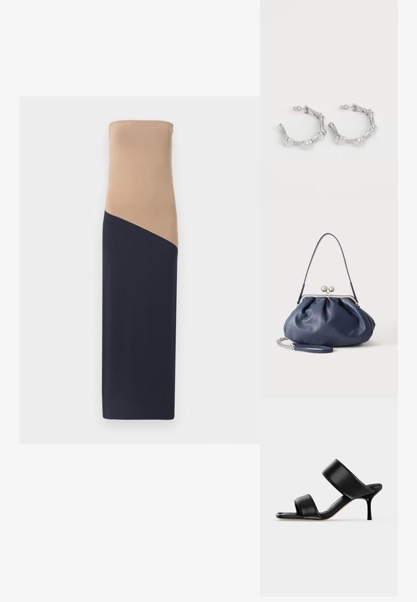 Strapless, tætsiddende kjole med en beige top og en mørkeblå bund, der har en diagonal sømdetalje, lavet af et glat, strækbart stof.; Sort læder mule sandal med to brede remme og en slank mellemhøj stiletthæl på en ensartet lys baggrund.; Blød navyblå læderhåndtaske med sølv lukning, enkelt skulderrem og aftagelig kæde til håndleddet på hvid baggrund.; Sølv hoops øreringe med en struktureret, klumpet design. Fremstillet af metal, med en sikker stiftlås og en poleret overflade.