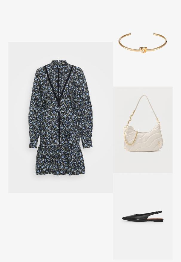 Schwarzes Blumenkleid mit langen Ärmeln, rüschigem Saum und hohem Ausschnitt. Verziert mit blauen Blumen und grünen Akzenten, mit Spitzenverzierungen entlang des Ausschnitts.; Schwarzer Leder Slingback-Schuh mit spitzer Zehenform, subtiler Glanz und verstellbarem Knöchelriemen. Flacher Absatz mit einer braunen Innensohle.; Cremefarbene gesteppte Schultertasche mit wellenförmigem, goldfarbenem Kettendetail, gewölztem Reißverschluss oben und goldfarbenem Logo in der unteren rechten Ecke.; sweet deluxe KNOT - Armband - gold-coloured