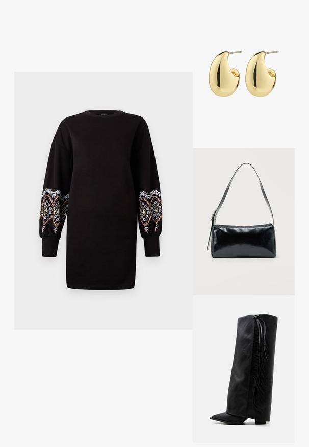 Schwarzes Sweatkleid mit langen, bauschigen Ärmeln, die mit aufwändigen mehrfarbigen Stickereien an den Bündchen verziert sind. Weicher Stoff, Rundhalsausschnitt.; Schwarzer kniehoher Lederstiefel mit spitzer Zehe und dekorativem Fransen entlang der Außenseite vor einem einfarbigen weißen Hintergrund.; Schwarze rechteckige Schultertasche mit einem verstellbaren Riemen und einem oberen Reißverschluss vor einfachem Hintergrund.; Goldfarbene Steckerohrringe mit einer glatten, glänzenden Oberfläche, die eine abstrahierte, tropfenförmige Form aufweisen. Einfache Metallstiftbefestigung.