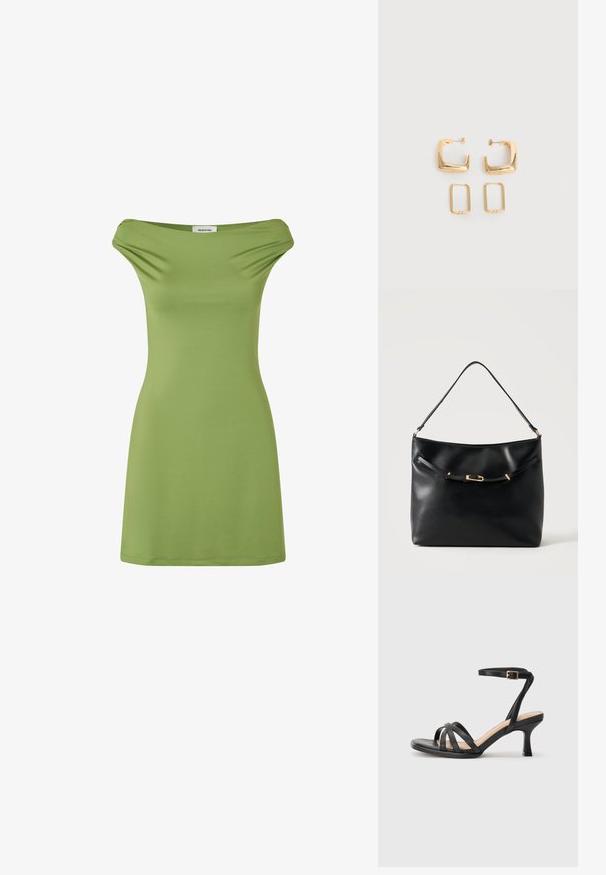 Robe verte à épaules dénudées en tissu doux et extensible. Design simple, silhouette ajustée et longueur mi-thigh. Texture lisse.; Sandales à talons noirs avec plusieurs fines lanières sur le bout, une seule lanière à la cheville avec une boucle dorée, et un bout carré.; Sac à épaule en cuir noir avec une bandoulière unique et un petit détail de boucle dorée à l'avant, sur un fond clair uni.; Deux paires de Boucles d'oreilles créoles géométriques dorées sur une surface blanche unie, une paire carrée et pleine, une paire rectangulaire et creuse.
