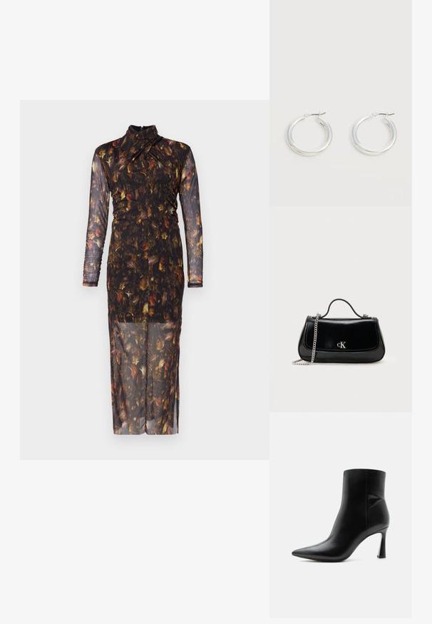 Langärmliges, transparentes Kleid mit floralem Muster in dunklen Tönen, das einen hohen Ausschnitt und Raffung entlang des Körpers für eine taillierte Silhouette aufweist.; Schwarzer Leder-Knöchelstiefel mit spitzer Spitze und schlankem, hohem Stilettoabsatz, seitlich auf weißem Hintergrund gezeigt.; Schwarze Lederhandtasche mit einer Kettenriemen, strukturierter Form und einem silbernen Logo-Akzent. Glatte Textur mit einem Klappenverschluss.; Paar mittelgroße glänzende silberne Hoop-Ohrringe mit dünnen Metallverschlüssen auf hellem neutralem Hintergrund.