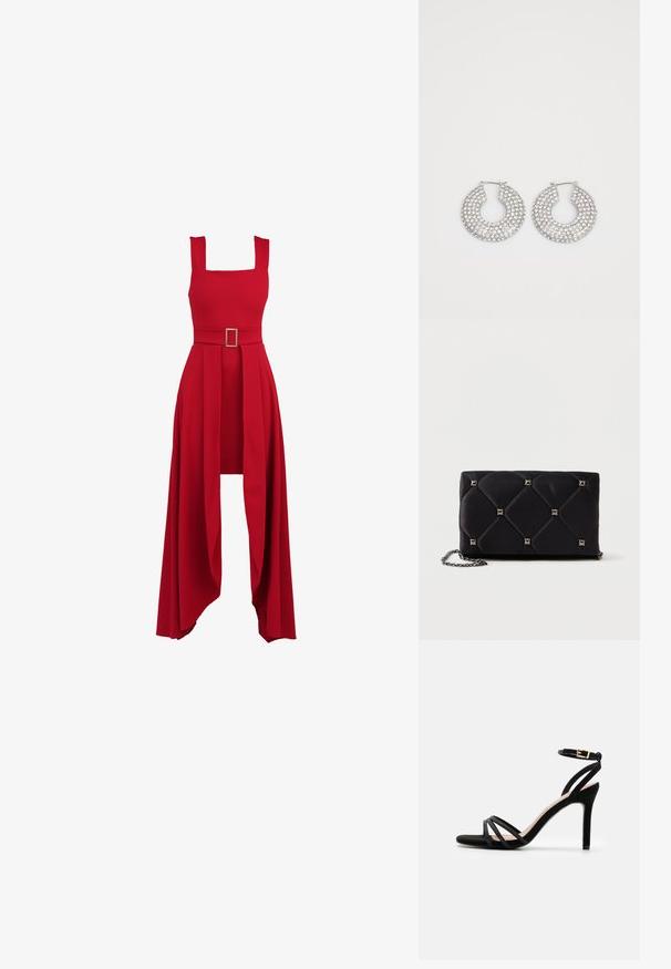 Rød kjole med firkantet udskæring, tætsiddende overdel, bredt bælte med rectangular spænde og en flydende, plisseret nederdel der hænger.; Anna Field by Zalando Sandaler - black; Sort, kviltet satin clutch med sølvfarvede pyramidespidser, kædetræk, rektangulær form og glat overflade. Dimensioner: 10 cm x 18 cm x 4 cm.; Sølvøreringe med flere klare krystaludsmykninger, med en struktureret overflade og et åbent rundt design.