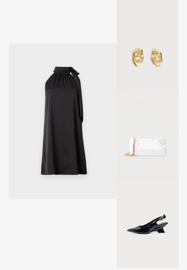 Robe noire sans manches en tissu lisse avec un col montant et un long nœud noué sur le côté gauche, présentant une silhouette A-line ample.; Chaussure slingback en cuir verni noir avec bout pointu et petit talon bloc incliné sur fond clair uni.; Pochette souple blanche avec bandoulière chaîne dorée ornée de pierres précieuses transparentes, sur fond gris clair uni.; Paire de boucles d'oreilles en métal doré brillant, de forme irrégulière, avec une surface froissée et lisse sur un fond clair uni.