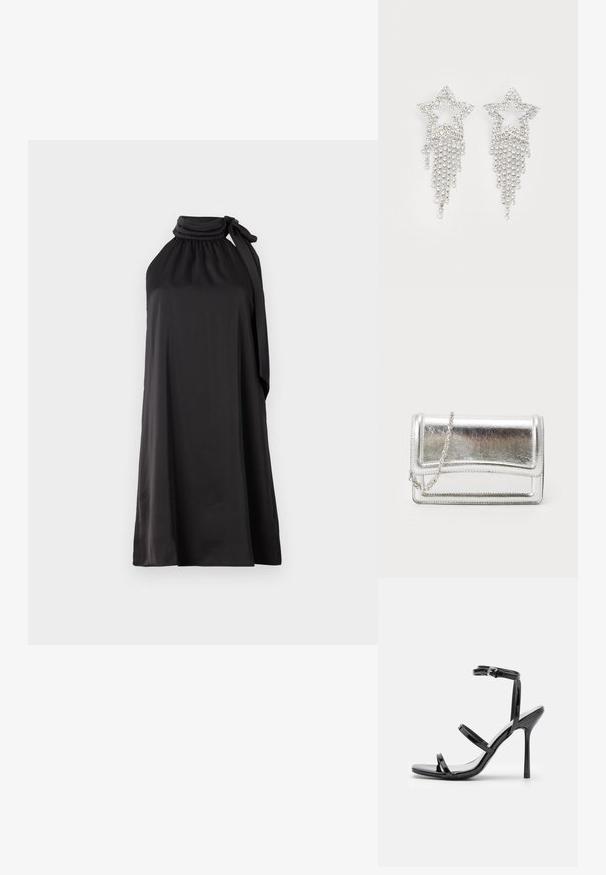 Schwarzes ärmelloses Kleid aus glattem Stoff mit hohem Kragen und langer, gebundener Schleife auf der linken Seite, das eine lockere A-Linien-Silhouette hat.; Schwarze Lackleder-High-Heel-Sandalen mit drei horizontalen Riemen und einem verstellbaren Knöchelriemen. Schlanke Silhouette und glänzende Oberfläche.; Silberne metallische Clutch-Tasche mit glatter Textur, Klappenverschluss und Kettenriemen. Verfügt über ein strukturiertes rechteckiges Design und gestickte Akzente.; Glitzernde Sternohrringe mit herabhängendem Fransen-Detail, in silberner Farbe und mit einer glänzenden, reflektierenden Oberfläche. Sternform mit filigranem Design.
