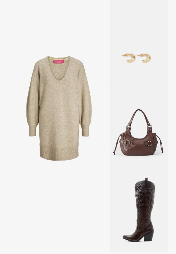 Robe pull beige à manches longues en maille, avec col en V et poignets et ourlet côtelés, offrant une coupe ample et confortable.; Botte de cowboy haute en cuir marron foncé avec motifs décoratifs cousus, bout pointu et talon bloc empilé.; Sac à main en cuir marron de forme arrondie, avec quincaillerie argentée, deux anses latérales et une texture lisse. Dispose d'une seule poignée supérieure.; Boucles d'oreilles en forme de croissant en or avec une finition lisse, présentant des accents orange près du clou et un matériel en argent.