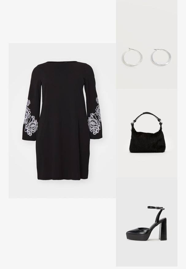 Vero Moda Curve VMCGIRA SHORT DRESS - Jerseyjurk - black/white; Zwarte plateauhakken met een puntige neus en verstelbare enkelband. Gemaakt van soepel leer, met een robuuste blokhak.; Zwarte neplederen handtas met een zachte textuur, ronde vorm en een stevige zwartleren schouderband. Zilveren hardwareaccenten zichtbaar.; Zilverkleurige metalen creolen oorbellen met een glad, licht gebogen oppervlak en sluitingen met haaksluiting op een effen witte achtergrond.