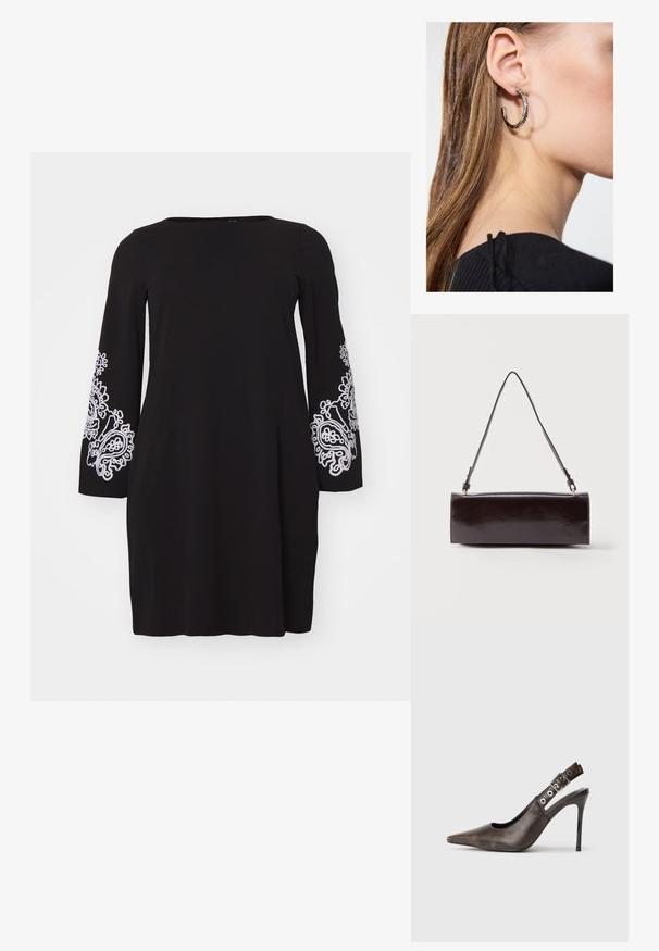Vero Moda Curve VMCGIRA SHORT DRESS - Jerseykjole - black/white; Brune læder slingback højhælede sko med spids tå, justerbar spænde og sort stiletto hæl på ensfarvet baggrund.; Rektangulær sort læderhåndtaske med en enkelt lang rem og blank finish, vist mod en ensfarvet hvid baggrund.; Sølv hoop ørestik med en poleret overflade, prydet med små guld accenter og en rund form, båret på øreflippen.