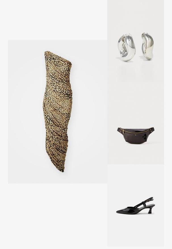 Ein einseitiges Kleid aus weichem Stoff mit einem Leopardenmuster in Beige, Schwarz und Braun, mit gerafften Details an einer Seite.; Schwarzer Slingback-Pumps aus Lackleder mit spitzer Spitze und verstellbarem goldfarbenem Riemen auf weißem Hintergrund.; Schwarze, glänzende Leder-Tasche mit gewölbtem Design, goldener Reißverschlussakzent, verstellbarem Trageriemen und kleiner dekorativer Hardware.; Silberne skulpturale Ohrringe mit glatten, geschwungenen Formen und reflektierenden Oberflächen. Sie verfügen über ein geschlossenes Ringdesign und eine ausgeprägte organische Form.