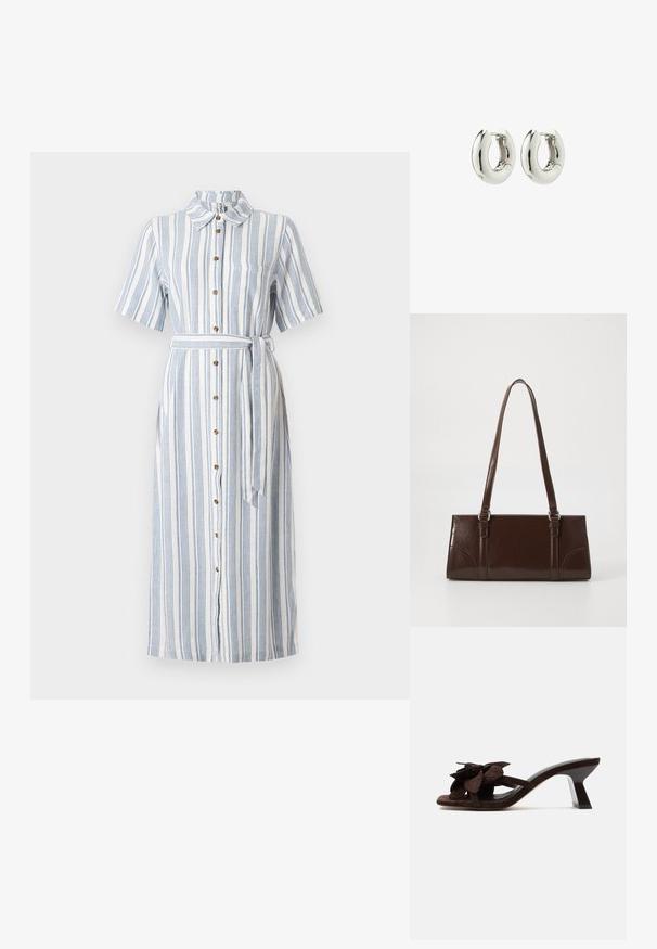 Gestreiftes Hemdblusenkleid in Weiß und Blau, mit Kragen, kurzen Ärmeln, einem Taillengürtel und einer Brusttasche. Verfügt über Holzknöpfe und einen langen Saum.; Braune offene Mule-Sandale mit Blockabsatz und großer Stoffblumendekoration am Riemen über dem Fuß.; Braune Lackleder-Handtasche in rechteckiger Form, mit zwei langen Griffen und subtilen, geschwungenen Akzenten auf der Vorderseite.; Silberne Creolen mit einem glatten, runden Design und glänzender Oberfläche. Verfügt über einen einfachen Scharnierverschluss für ein leichtes Tragen.