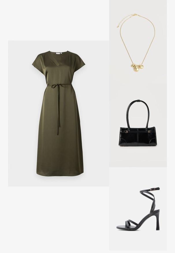 Vestido verde oliva, hasta la rodilla, con mangas cortas, escote en V y cinturón en la cintura. Hecho de una tela suave con un ajuste relajado y un brillo sutil.; Sandalias negras de tacón alto con un diseño elegante, que cuentan con dos tiras estrechas sobre los dedos y una correa cruzada en el tobillo con hebilla.; Bolso rectangular negro brillante con dos finas correas para el hombro y pequeños detalles de hebilla dorada en la parte frontal.; Collar tono oro con tres colgantes irregulares, lisos y con forma de guijarro, en una cadena delgada con cierre ajustable.