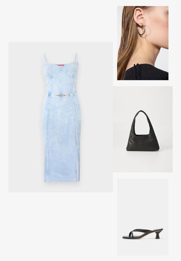 Robe midi ajustée bleu clair avec fines bretelles, détails de coutures, et ceinture assortie ornée d'une étiquette logo Diesel rouge et blanche.; Sandale à talon en cuir noir avec lanière en forme de tongs et talon kitten incurvé unique sur fond neutre.; Sac à main en cuir noir de forme triangulaire, avec une grande poignée découpée et des coutures détaillées le long des bords. Texture lisse.; Boucle d'oreille en argent avec une finition polie, présentant de petits détails en or et de forme ronde, portée sur le lobe.