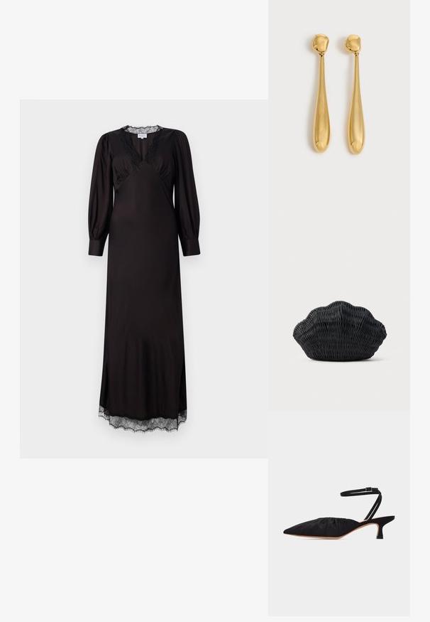 Schwarzes langärmliges Kleid aus glattem Stoff mit einem mit Spitze besetzten Ausschnitt und Saum, in einer dezenten A-Linie und mit seitlichen Schlitzen.; Schwarzer, spitz zulaufender Schuh mit niedrigem Absatz, gerüschtem Obermaterial und dünnem Knöchelriemen mit Schnalle, seitlich auf weißem Hintergrund dargestellt.; Schwarze Korbtasche in Muschelform mit gebogenem Oberteil und gewebter Textur auf einfarbigem Hintergrund.; Paar lange, glatte, glänzende goldene Tropfenohrringe mit abgerundeten Oberseiten und zulaufenden Tropfenformen auf hellem Hintergrund.