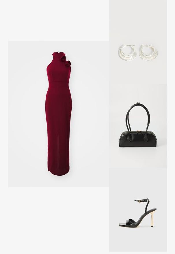 Burgunderfarbenes ärmelloses Kleid mit hohem Kragen, seitlichen Rüschendetails und taillierter Silhouette, aus einem glatten, dehnbaren Stoff gefertigt.; ALDO ILLUSTRIOUS - High Heel Sandalette - black; Schwarze Lederhandtasche mit zwei verlängerten Griffen, Reißverschluss und runder Form; glatte Textur mit subtiler glänzender Oberfläche.; Silberne Creolen mit drei geschichteten halbkreisförmigen Bändern, eines davon verziert mit kleinen klaren Kristallen auf hellem Hintergrund.