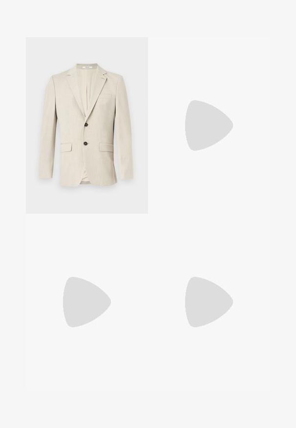 Blazer beige de hombre de un solo botón con solapas con muesca, dos bolsillos frontales con solapa, un bolsillo en el pecho y cierre de botón.; Camisa blanca de vestir de manga larga con rayas verticales beige, cierre frontal con botones, cuello puntiagudo y puños con botones.; Pantalones de pana marrones con textura de ribete vertical, diseño de pierna recta, cierre de un solo botón y dos bolsillos frontales.; Mocasín de cuero negro con detalle de tira gris, tacón bajo y suela texturizada, con la marca "HUGO" en oro en el lateral.