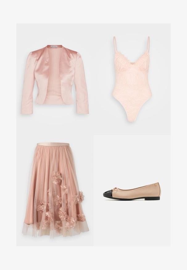 Hellrosa Satinjacke mit taillierter Passform, Schalkragen, langen Ärmeln und offenem Vorderteil, das eine glatte Textur und keine Verschlüsse aufweist.; IN THE STYLE LINGERIE BODYSUIT - Top - rosé; Tüllrock in sanftem Rosa mit einem Satinbund. Verfügt über mehrlagigen, transparenten Stoff und dreidimensionale Blumenapplikationen über die gesamte Fläche.; Balletschuhe mit einem beigefarbenen Satin-Obermaterial, einer schwarzen Lackleder-Zehenkappe, einer kleinen Schleifenverzierung an der Vorderseite und einem niedrigen schwarzen Absatz.