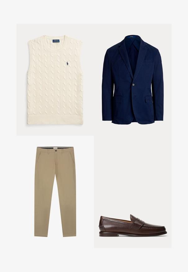 Marineblå blazer med enkelt knap, slag med hakkede revers og klaplommer, skræddersyet pasform, Polo Ralph Lauren label inde i kraven.; Kremfarvet kabelstrikket ærmeløs sweatervest med ribkanter og lille mørkeblå Polo Ralph Lauren-logo på venstre bryst.; Beige chinos lavet af glat bomuld, med lige ben-design, en enkelt knaplukning og to sidelommer. Subtile syninger.; Mørkebrune læder penny loafers med syningsdetaljer og lav stacket hæl, vist fra siden på en ensfarvet baggrund.