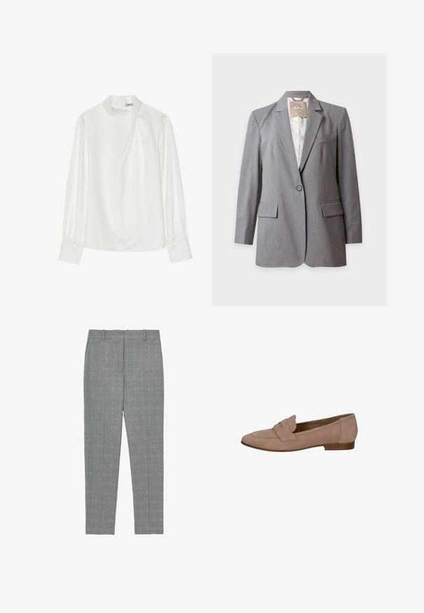 Veste grise claire sur-mesure à un bouton, avec revers crantés et poches à rabat, présentée sur un fond blanc uni.; Blouse blanche avec un col montant, des manches longues bouffantes et une fermeture éclair au dos. Tissu lisse avec un léger éclat et une drapé subtile.; Pantalons tapered à carreaux gris avec passants de ceinture et devant plat, conçus pour une coupe ajustée.; Mocassin en daim beige avec un bout rond, présentant une sangle décorative sur le devant et un petit talon en bois. Texture lisse, design minimaliste.