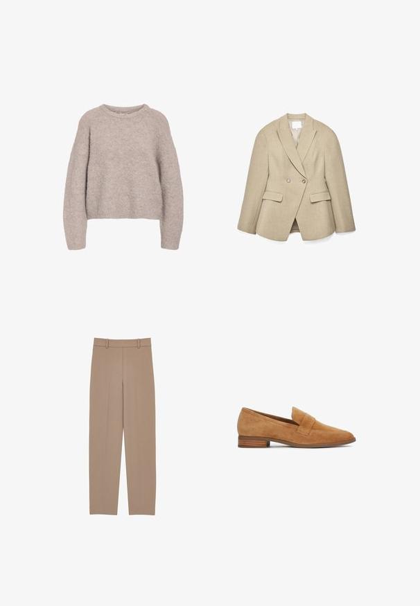 Beige dubbelgeknoopte blazer met een getailleerde pasvorm, puntige revers, twee voorkantzakken en subtiele, gestructureerde stof. De voering aan de binnenkant is licht van kleur.; Lichtbeige gebreide trui met een relaxte pasvorm, ronde halslijn en lange mouwen. Gelaagd, zacht materiaal met een gezellige uitstraling.; Beige eersteklas geklede broek met een rechte pijp, voorzien van een geplooide voorkant, riemlussen en subtiele stikdetails. Gladde, lichte stof.; Loafer van lichtbruine suède met een lage gestapelde hak en een brede riem over het wreef, zijaanzicht tegen een witte achtergrond.