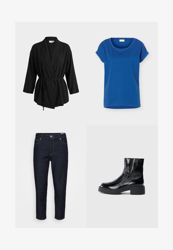 Schwarze Wickeljacke mit dreiviertelärmeln, Schalkragen und dünnem Taillengürtel vor einem schlichten hellgrauen Hintergrund.; Blaues Kurzarm-T-Shirt mit aufgerollten Bündchen und Rundhalsausschnitt, aus weichem Stoff, innen im Kragen mit dem Aufdruck „VILA“.; Gerade geschnittene dunkelblaue Jeans aus Denim mit vorderen Taschen, Gürtelschlaufen und einem Frontknopfverschluss, vor einem neutralen Hintergrund präsentiert.; Schwarze Knöchelstiefel mit glänzender Lackleder-Oberfläche, einer kräftigen gummierten schwarzen Sohle und Absatz; mit dezentem Logodetail an der Seite.