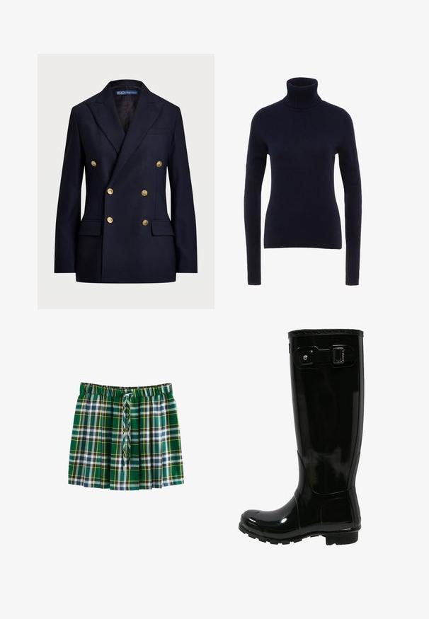 Dobbeltbrystet marineblå blazer lavet af stof med en glat tekstur. Har guldknapper og to frontlommer. Skræddersyet design med slag.; FTC Cashmere Striktrøje - midnight; Grønternet plisseret nederdel med elastisk talje og front snoretræk, prydet med et mønster i hvide, marineblå og gule striber.; Sort gummi regnstøvle med en blank finish, høj design, spænde detaljer på siden, tekstureret sål for godt greb og rund tå.