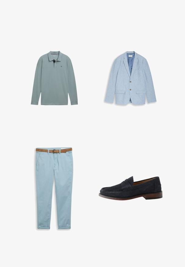 Lichtblauwe herenblazer met inkepingrevers, twee bruine knopen, voorzakken met klep en een gladde voering, plat weergegeven op een witte achtergrond.; Lange mouwen polo shirt in lichtblauw met een contrasterende marinekleurige kraag. Katoenen materiaal, met een klein logo op de linkerborst. Klassieke pasvorm.; Lichtblauwe slim-fit broek met omgeslagen zoom en zijzakken, gecombineerd met een tan leren riem met een zilveren gesp.; Donkerblauwe suède herenslipper met pennyriemdetail, bruine gestapelde hak en ronde neus op een witte achtergrond.