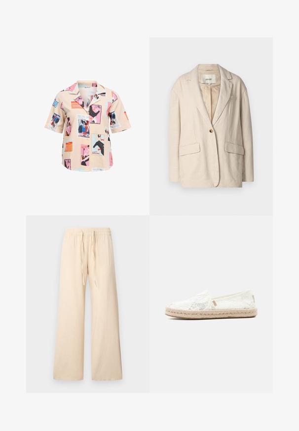 Blazer en lin beige avec un design structuré, fermeture à un bouton, revers pointus et deux poches avant. Texture lisse et coupe décontractée.; Chemise à manches courtes avec boutons, fond beige et imprimés graphiques colorés de style carte postale vintage en rose, bleu, noir et orange.; Pantalon beige à jambes larges en tissu doux, avec une taille élastique et un cordon de serrage, sans motifs ni accents visibles.; Chaussure blanche en dentelle à enfiler avec semelle en jute tressé et design profil bas sur fond uni.