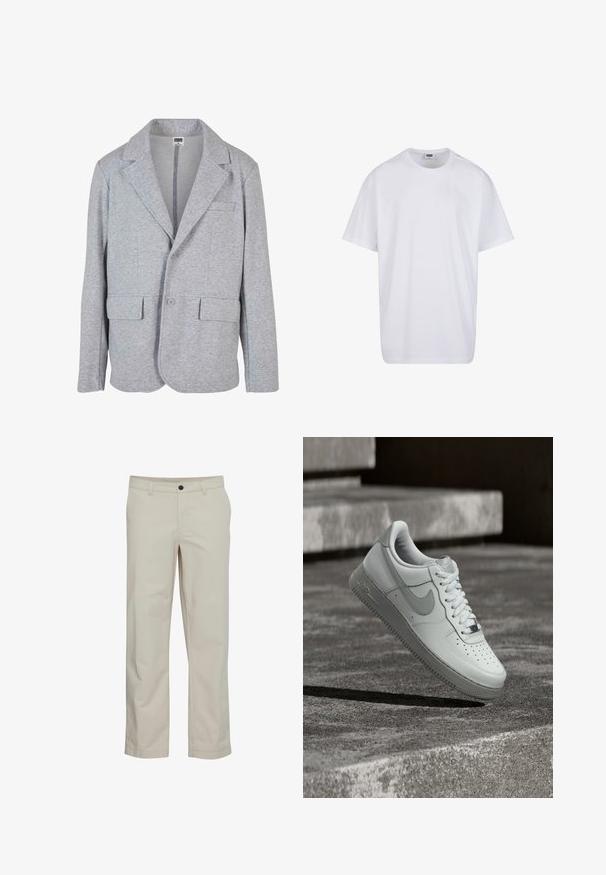 Grauer Blazer aus weichem, strukturiertem Stoff. Mit Reverskragen, zwei Vordertaschen und einer Knopfleiste mit einem einzigen Knopf.; Schlichtes weißes Kurzarm-T-Shirt aus Baumwolle mit Rundhalsausschnitt und sichtbarem Größen- sowie Markenlabel im Innenkragen.; Beige Baumwollhose mit geradem Bein, Fronttaschen und einem einzelnen Knopfverschluss. Glatte Textur und minimale Nähte.; Weißer Nike Air Force 1 Sneaker, der über einer strukturierten Betonoberfläche schwebt, mit Steinstufen im Hintergrund.