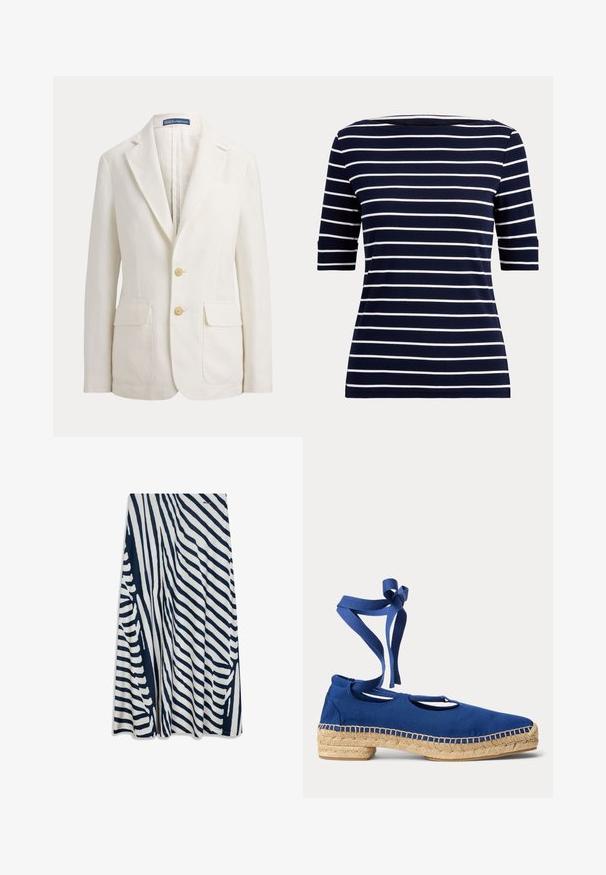 Blazer blanc à simple boutonnage avec revers crantés, deux poches avant à rabat, deux boutons beiges et une étiquette Polo by Ralph Lauren sur le col.; Chemise bleu marine avec des rayures horizontales blanches et des manches aux coudes, montrée sur un fond clair uni.; Jupe à rayures bleu marine et blanc en tissu doux, avec une coupe évasée, des largeurs de rayures variées et un léger éclat.; Chaussure espadrille en tissu bleu avec liens à nouer autour de la cheville, semelle en jute tissée naturelle et petit talon, vue de profil sur fond clair.