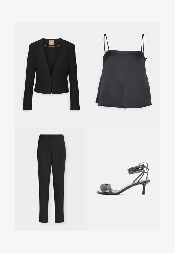 Schwarze, verkürzte Jacke mit tiefem V-Ausschnitt, langen Ärmeln und einem einzelnen vorderen Verschluss. Hergestellt aus einem glatten, robusten Stoff mit einem dezenten Glanz.; House of Dagmar SHINY STRAP TOP - Top - dark navy; Schwarze Slim-Fit-Hose mit Gürtelschlaufen, Frontreißverschluss und geraden Beinen, vor weißem Hintergrund präsentiert.; Graue Leder-Pumps mit Absatz, verknotetem Riemen über den Zehen und Wickelriemen um den Knöchel auf schlankem, mittelhohem Absatz vor weißem Hintergrund.